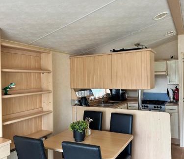 Overstone Complejo | Relaxing static stay Holiday park
