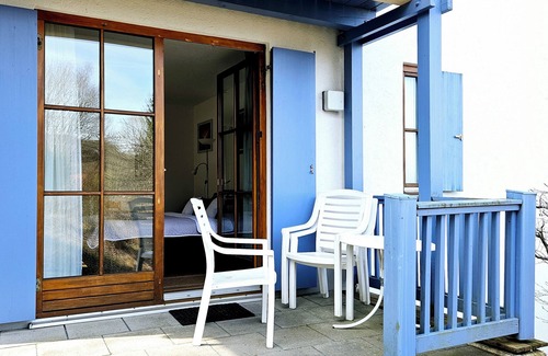 Schofweg Apartamento | Relaxing time out in the Sonnenwald vacation region with a view of Lallinger Winkel