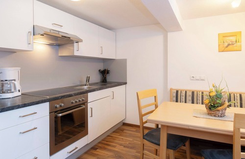 Bartholomaeberg Apartamento | "Relaxing vacation in the Sahin 5 vacation apartment in Bartholomaeberg!"
