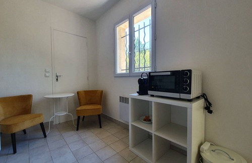 Peret Apartamento | Vacaciones de descanso en el Mas La Magdelaine.