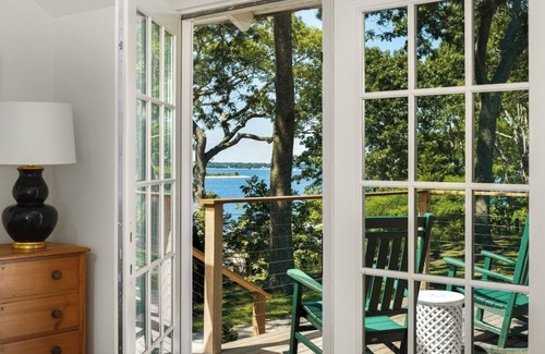Shelter Island Heights Casa | Relaxing Waterfront Escape with Wellness & Outdoor Activities