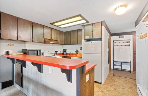 Bear Valley Condominio | Relaxing, Well Furnished Condo! - Creekside #29 by Bear Valley Vacation Rentals