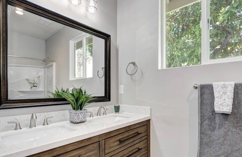 West Sacramento Casa | Relaxing West Sacramento private residence