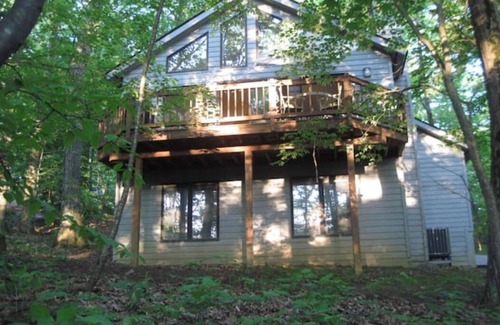 Chestnut Springs Casa | Relaxing Wintergreen Chalet