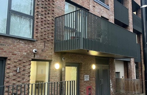 Ladywell Apartamento | Remarkable 1-Bed Apartment in London with balcony