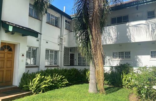 Harare Apartamento | Remarkable 1-bed Apartment in Kensington Harare