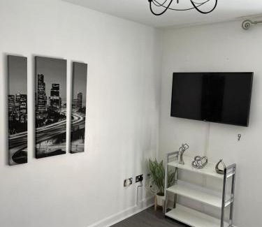 Wolverhampton Apartamento | Remarkable 2-Bed Apartment in Wolverhampton