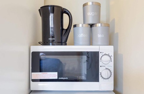 London Borough of Hounslow Apartamento | Remarkable 2 Double Bed Ensuite Room Isleworth TW7