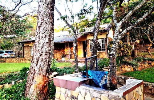 Juliasdale Cabaña | Remarkable 3-bed Cottage in Nyanga