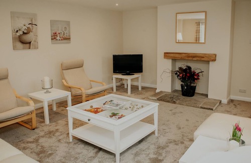 Easton on the Hill Casa | Remarkable 3-Bed House in Easton-on-the-Hill