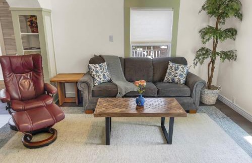 Grand Junction Casa | Reminiscent Downtown Cottage cottage