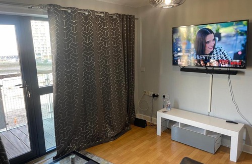 Lansbury Apartamento | REMO APARTMENTS Near Canary Wharf & 02 Arena