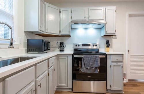 Huntsville Casa | Remodel 5BR/3000 Sqft/2 Masters