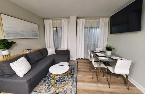 Southwest Orlando Apartamento | Remodeled 2BD/2BA Condo mins from Universal Studio