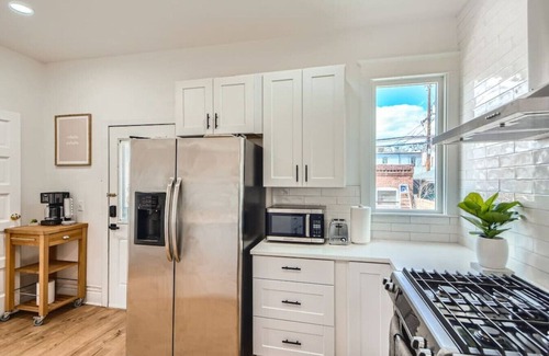 Lincoln Park Casa | Remodeled 3bd I Baker I Broadway I Sante Fe I CBD