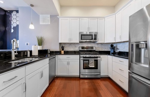 Benton Park Casa | Remodeled 3br 4ba Home with Secret Speakeasy Basement
