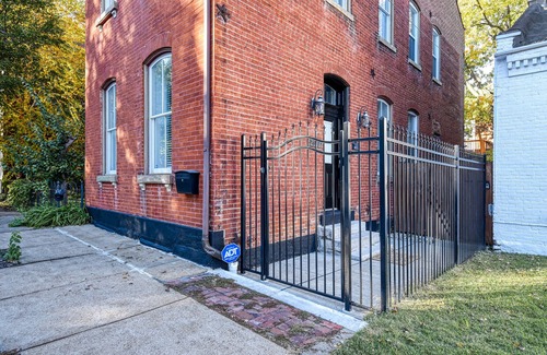 Benton Park Casa | Remodeled 3br 4ba Home with Secret Speakeasy Basement