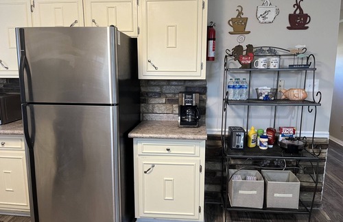 Dayton Casa | Remodeled 3BR w/ Onsite Boat Parking | Ideal for Dayton Area's Famous Bass Fishing -Lake Chickamauga