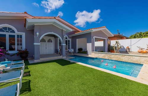 Shiribana Casa | Remodeled 3br2ba Cozy Central Private Pool