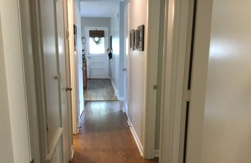 Lynchburg Casa | Remodeled 60s ranch 5 min from Liberty University.