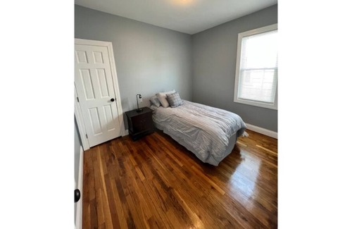 Utica Apartamento | Remodeled Cozy 3-Bedroom Apartment in South Utica