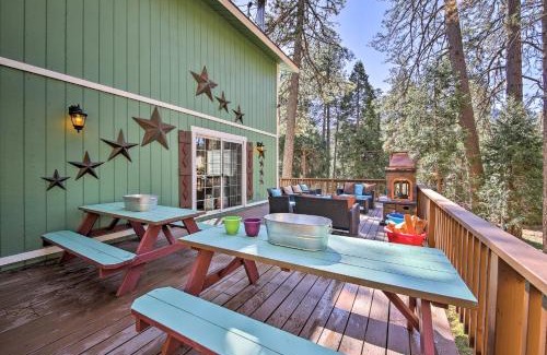 Crestline Casa | Remodeled Crestline Retreat Walk to Lake Gregory!