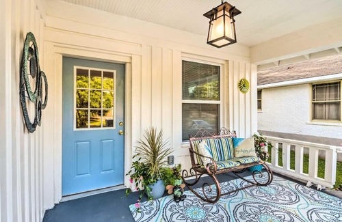 Hot Springs Casa | Remodeled Dtwn Hot Springs Home with Porch!