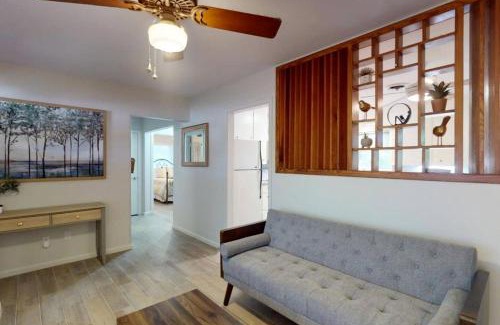 Navasota Casa | Remodeled Mid-Century Home Near Downtown & Hwy 6 in College Station, Texas