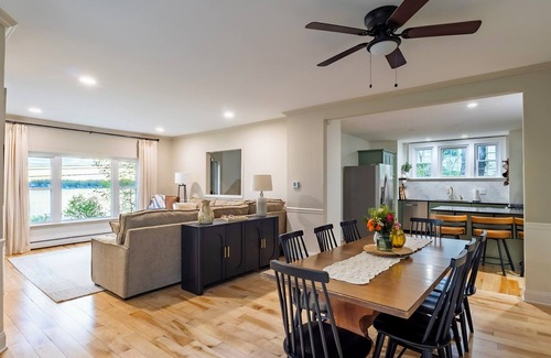 Cayuga Casa | Remodeled Peaceful Retreat