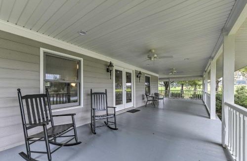 Pittsboro Casa | Remodeled Pittsboro Farmhouse Sitting on 220 Acres