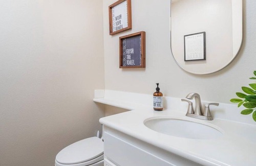 Santa Clarita Casa | Remodeled Santa Clarita Home