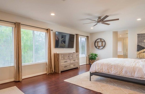 Santa Clarita Casa | Remodeled Santa Clarita Home