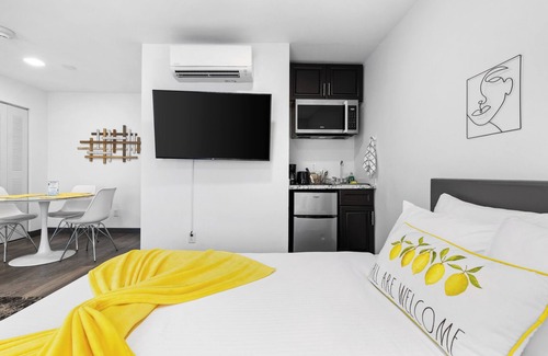 South Miami Casa | FLASH SALE - 35% off thru June 30th at new Sunset Inn in Downtown SoMia!!