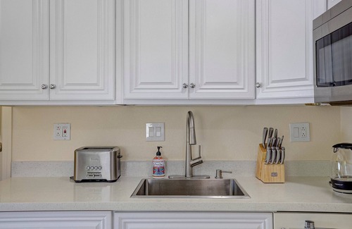 Milpitas Casa | Remodeled Studio w/Fast Wi-Fi in Heart of Bay Area