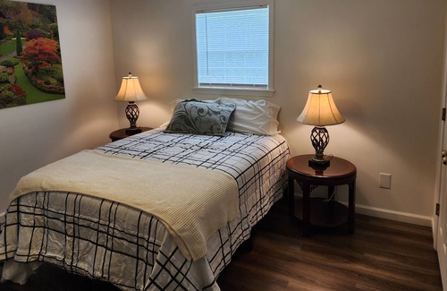 Greene County Apartamento | Remodeled Townhouse Close to Greeneville, Tusculum and Jonesborough.