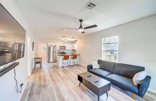 Tulsa Cabaña | Remodeled Tulsa House w/ Yard ~ 4 Mi to Downtown!