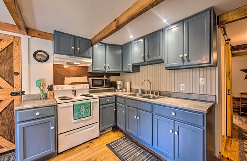 Allenwood Apartamento | ¡NUEVO! 'Indian Lady Lodge' 1901 Studio Cabin w / Loft
