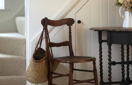 Old Somerby Cabaña | Remote cosy Cottage with Wood burner.