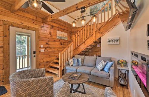 Purlear Casa | Remote Mountain Escape with Hot Tub and 122 Acres!