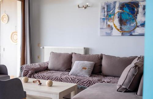 Frinion Casa | Remvi House