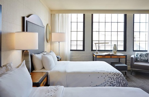 Central Business District Hotel | Renaissance New Orleans Arts Warehouse District Hotel