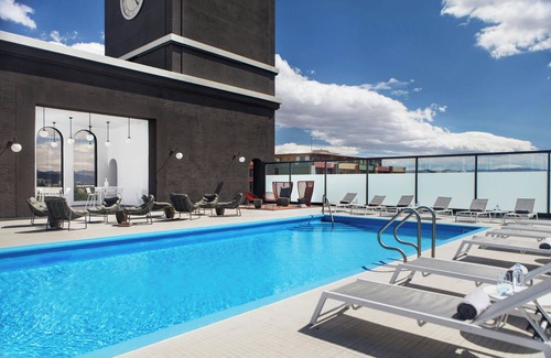 Downtown Reno Hotel | Renaissance Reno Downtown Hotel & Spa