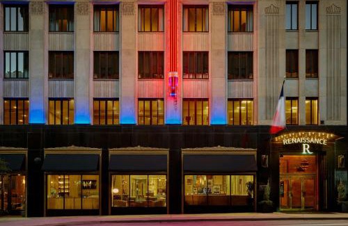 Downtown Dallas Hotel | Renaissance Saint Elm Dallas Downtown Hotel