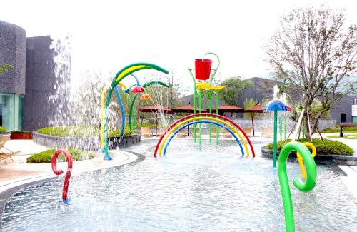 Wuzhong Hotel | Renaissance Suzhou Taihu Lake Hotel