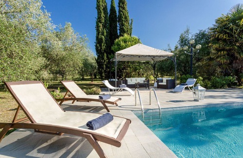 Vicopelago Villa | Villa Gattaiola
