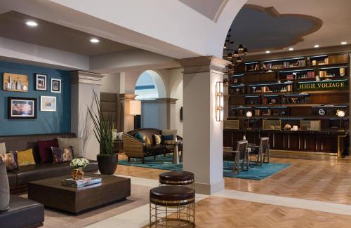 Central Oklahoma City Hotel | Renaissance Waterford Oklahoma City Hotel