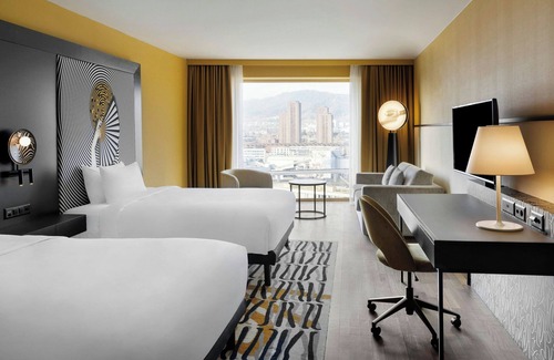 Escher Wyss Hotel | Renaissance Zürich Tower Hotel