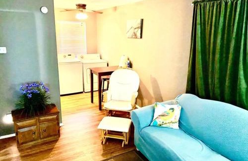 Midtown Apartamento | Renasant Convention 5 mins-shuttle to down town- Regional One-UT Health-Methodist University-Lebonheur Hospital