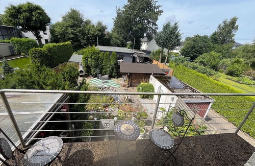 Neumuenster Casa | Rendsburgerstraße 161 - 4 bedrooms with parking space
