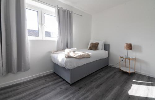 Shieldhall Casa | Renfrew House